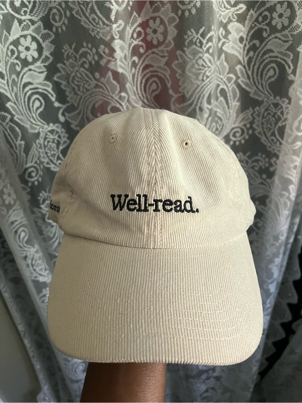 Well-read Embroidered Baseball Cap - Cream